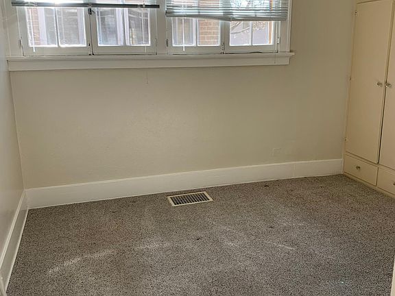 4th image of 623 N Ogden St