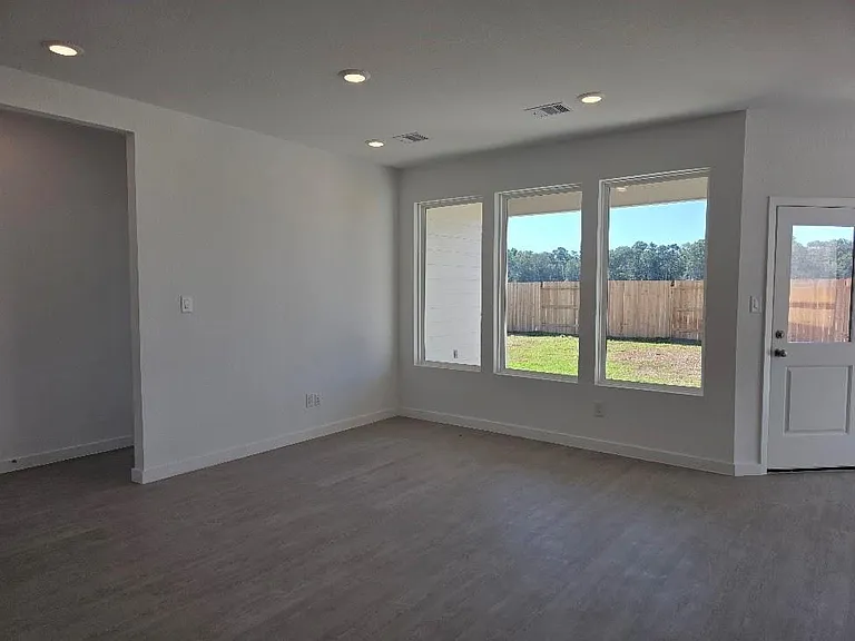1743 Magnolia Jade Ct — Photo 12