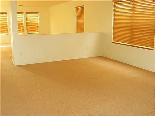 3rd image of 3627 E Constitution Dr
