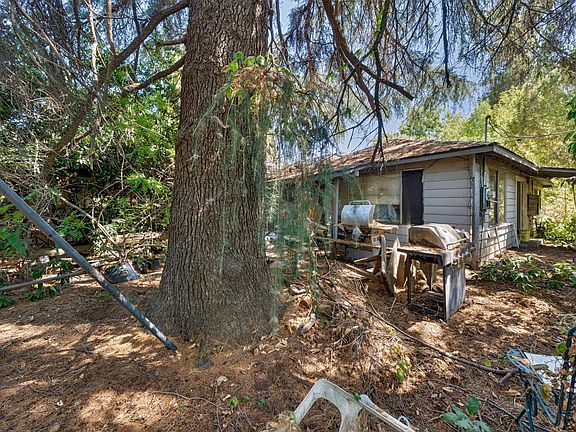 4th image of 7520 Lohse Way