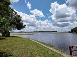 9010 E Point O Woods Dr, Inverness, FL 34450