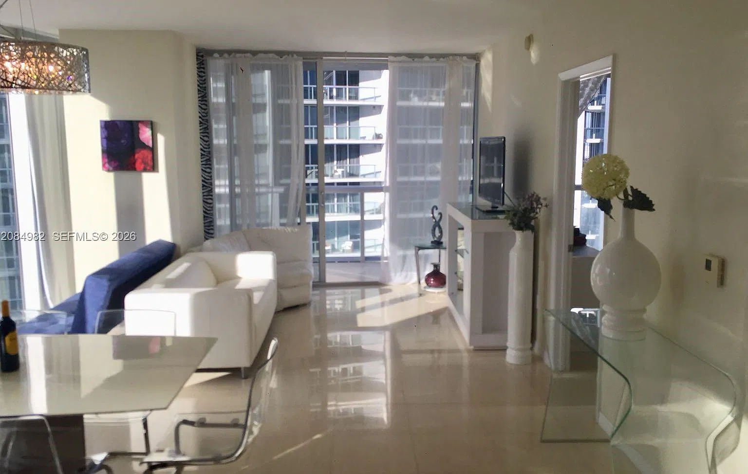 2 bed, 1327 sqft, $5,600 — Photo 1