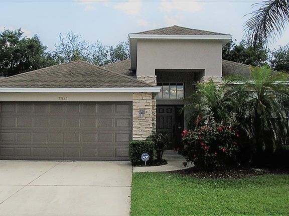 2nd image of 8036 Saint James Way