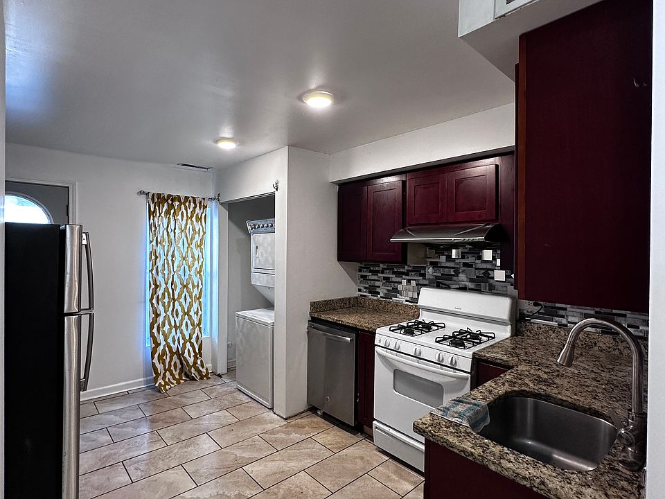 1st image of 3011 S Parnell Ave #2