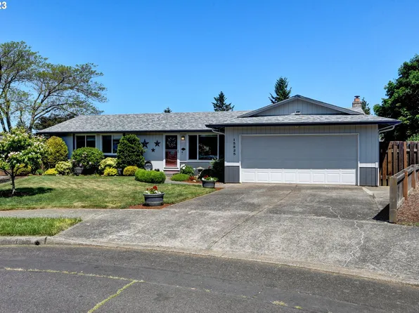 15825 NE Tillamook Ct, Portland, OR 97230