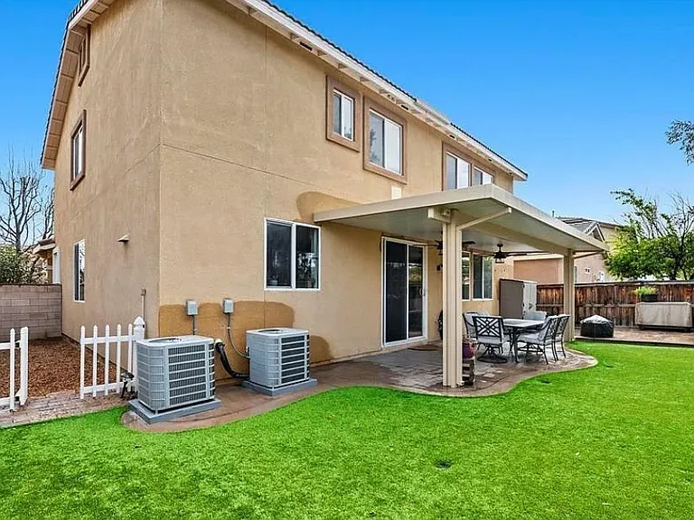 38119 Floricita St — Photo 31