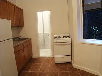 Rented by DSA Realty