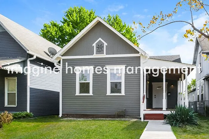 529 Prospect St photo 1