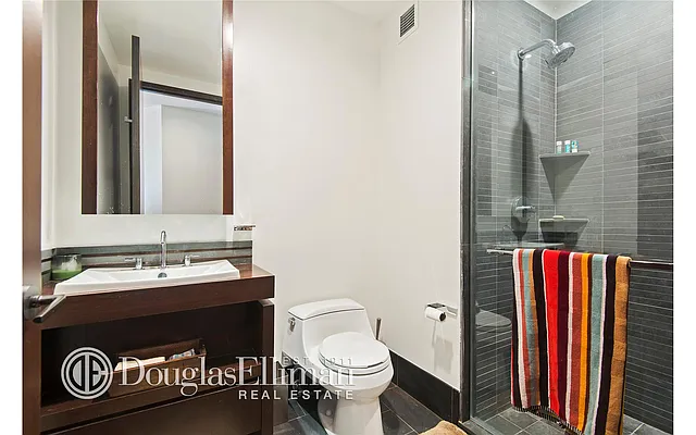 Rented by Douglas Elliman | media 6