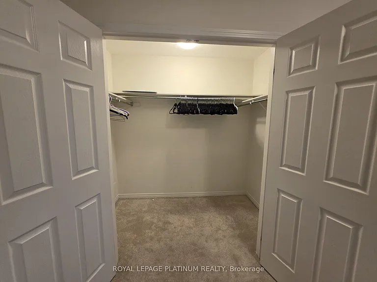 30 Woodstream Dr — Photo 12
