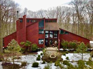 23 Cheshire Ln, Ringwood, NJ 07456