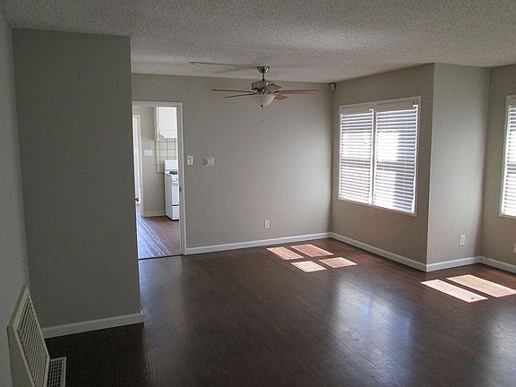 3rd image of 1054 S 11th St