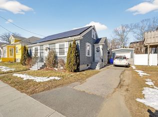 742 New Boston Rd, Fall River, MA 02720