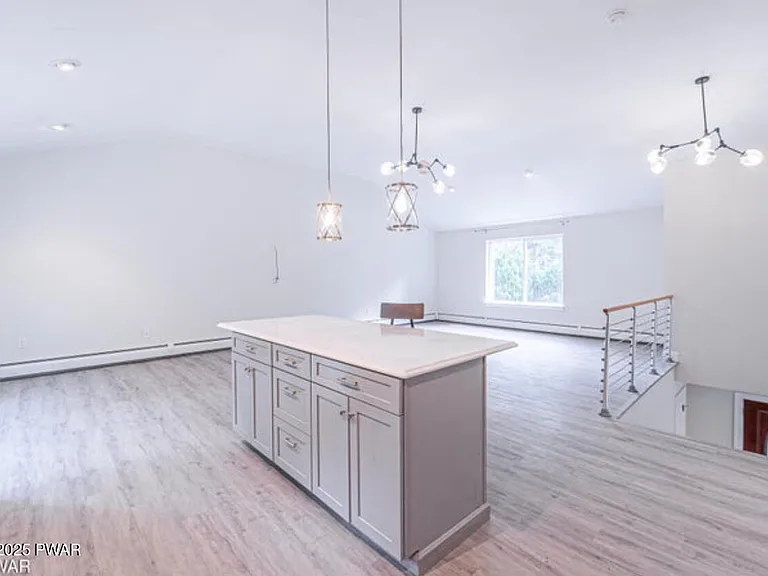 153 Hatton Rd — Photo 8