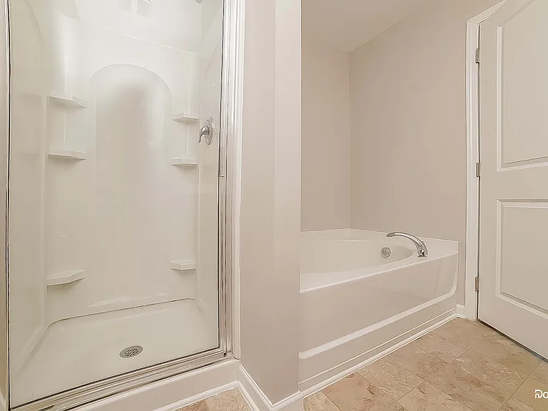 1460 Kilstrom St — Photo 9