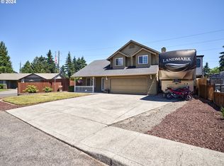 9609 NE 106th Ct, Vancouver, WA 98662