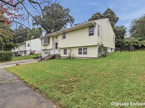 2nd image of 65 Harold St