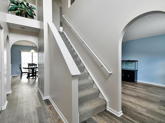 4th image of 5084 Pecan St