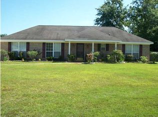 5484 Maple Ct, Satsuma, AL 36572