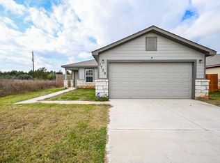 1739 Cemetery Rd, Hempstead, TX 77445