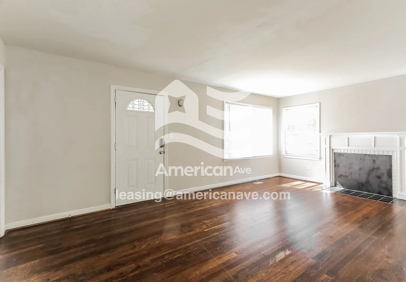 2 bed, 1.0 bath, 969 sqft, $1,050 — Photo 3