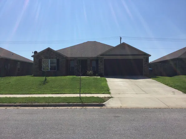 6400 SW Chalkstone Rd, Bentonville, AR