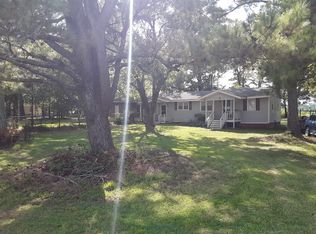 5031 N Salemburg Hwy, Salemburg, NC 28385