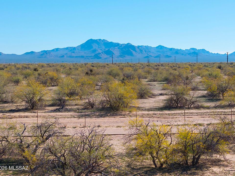 1st image of 4161 N Little Cody Rd