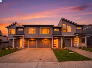 11319 SE Pleasant Valley Pkwy, Happy Valley, OR 97086