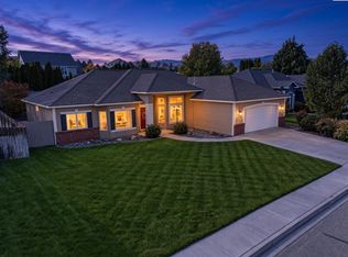 1674 Venus Cir, Richland, WA 99352
