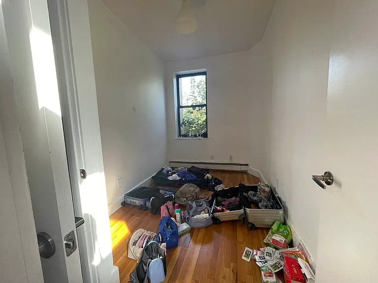 234 Stockholm St #3B — Photo 6