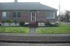 1st image of 621 W 27th St