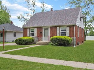 3209 Oak Ave, Mattoon, IL 61938