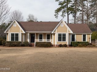 209 Pinewood Rd, Greenville, NC 27858