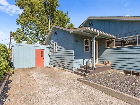 3rd image of 302 N 27th Ave