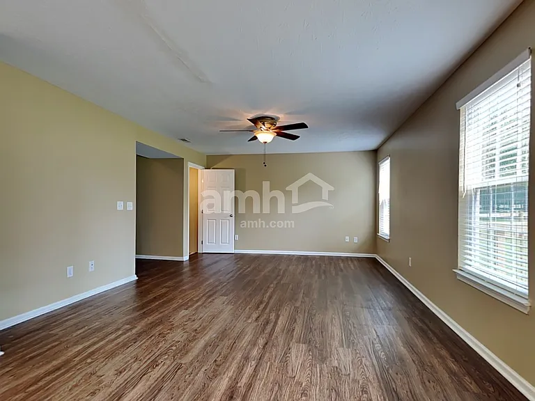 1164 Turfway Ct — Photo 6