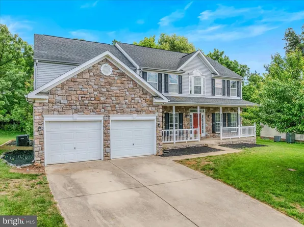 169 Rubens Cir, Martinsburg, WV 25403