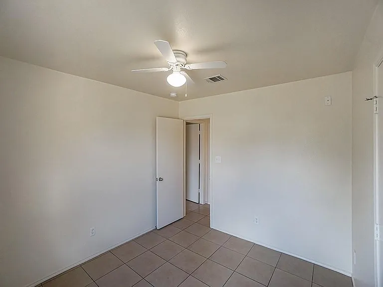 121 Shenandoah Trl — Photo 13