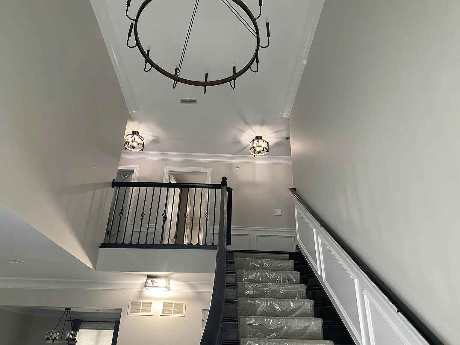 1520 S Roselle Road — Photo 4