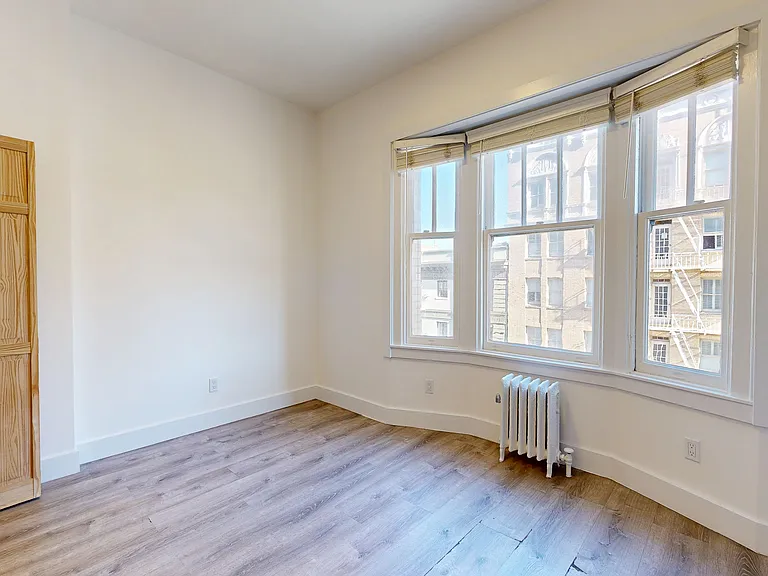980 Bush St #412 — Photo 3