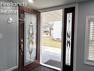 5th image of 155 Nelson St