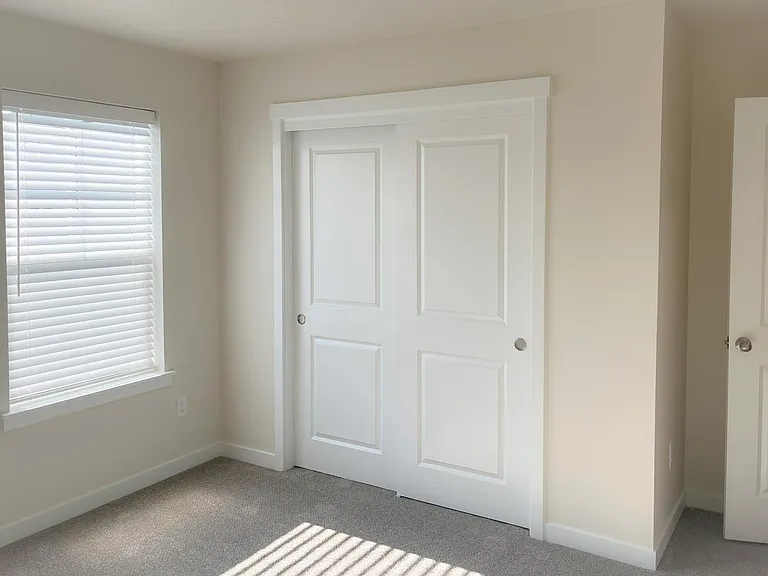 17002 Gwinnett Ave — Photo 3