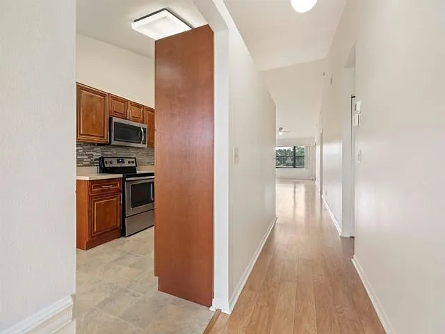 4698 Lucerne Lakes Blvd E — Photo 11