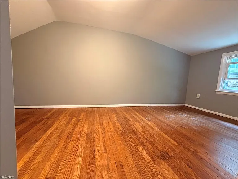 1399 Barlow Rd #2 — Photo 10