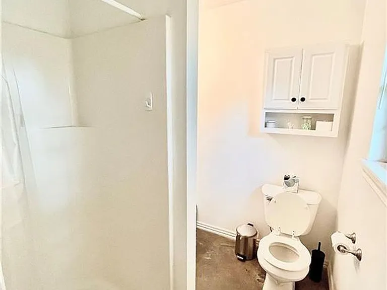 721 S Dockery Ln — Photo 14