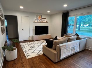 747 Franklin St, Downers Grove, IL 60515