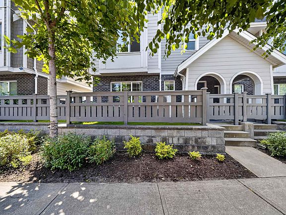 4th image of 7180 Lechow St #4