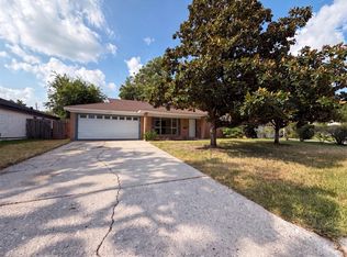 9538 Skyline Dr, Houston, TX 77063