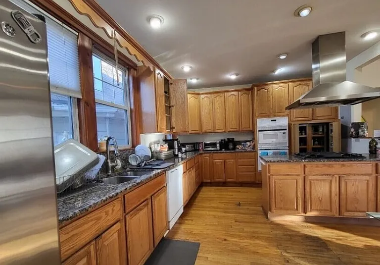 38 Babcock St #3A — Photo 2