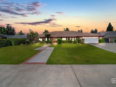 6304 Patton Way, Bakersfield, CA, 93308